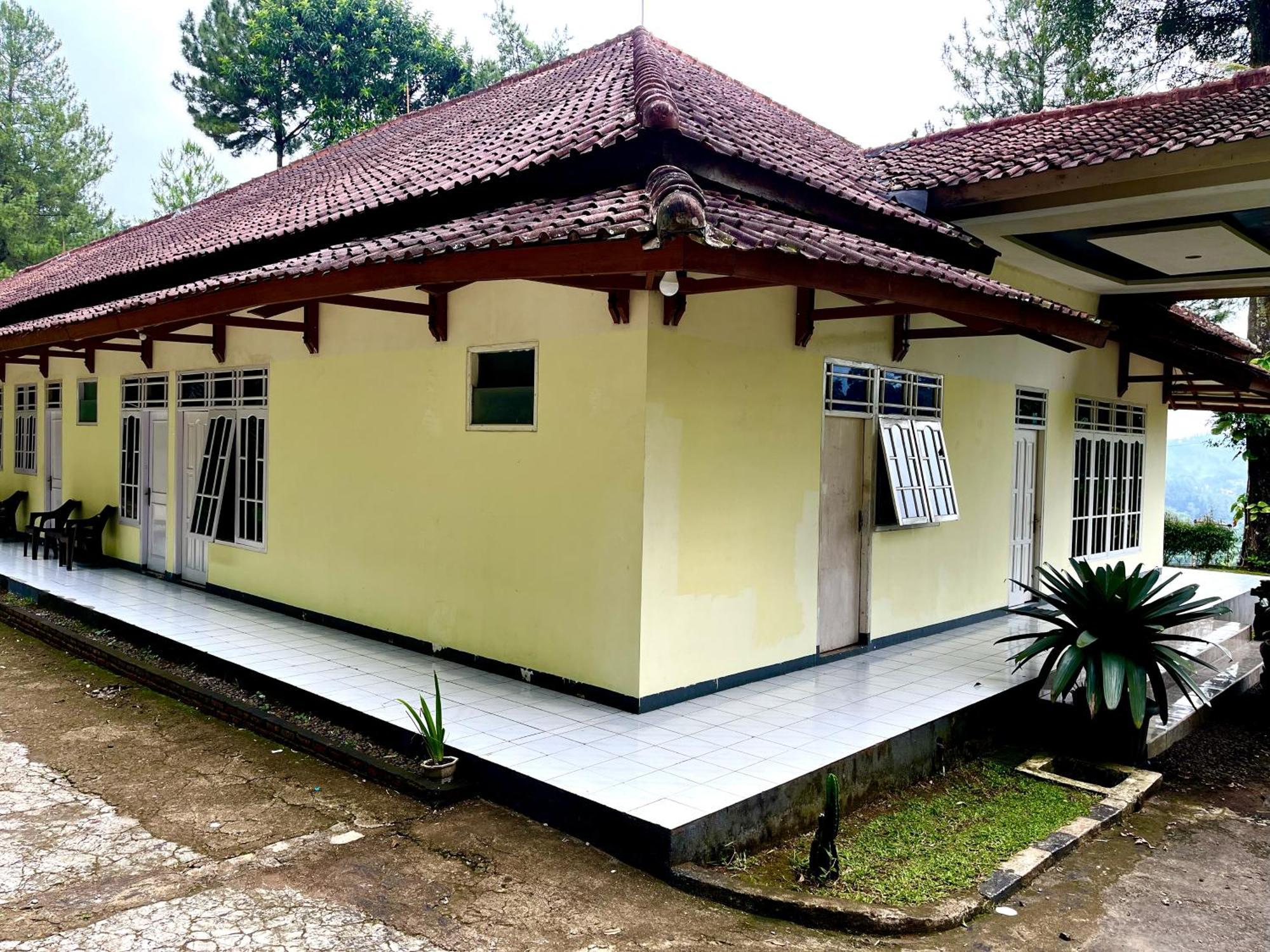 Jcc Villas, Puncak Cipayung  Exteriör bild